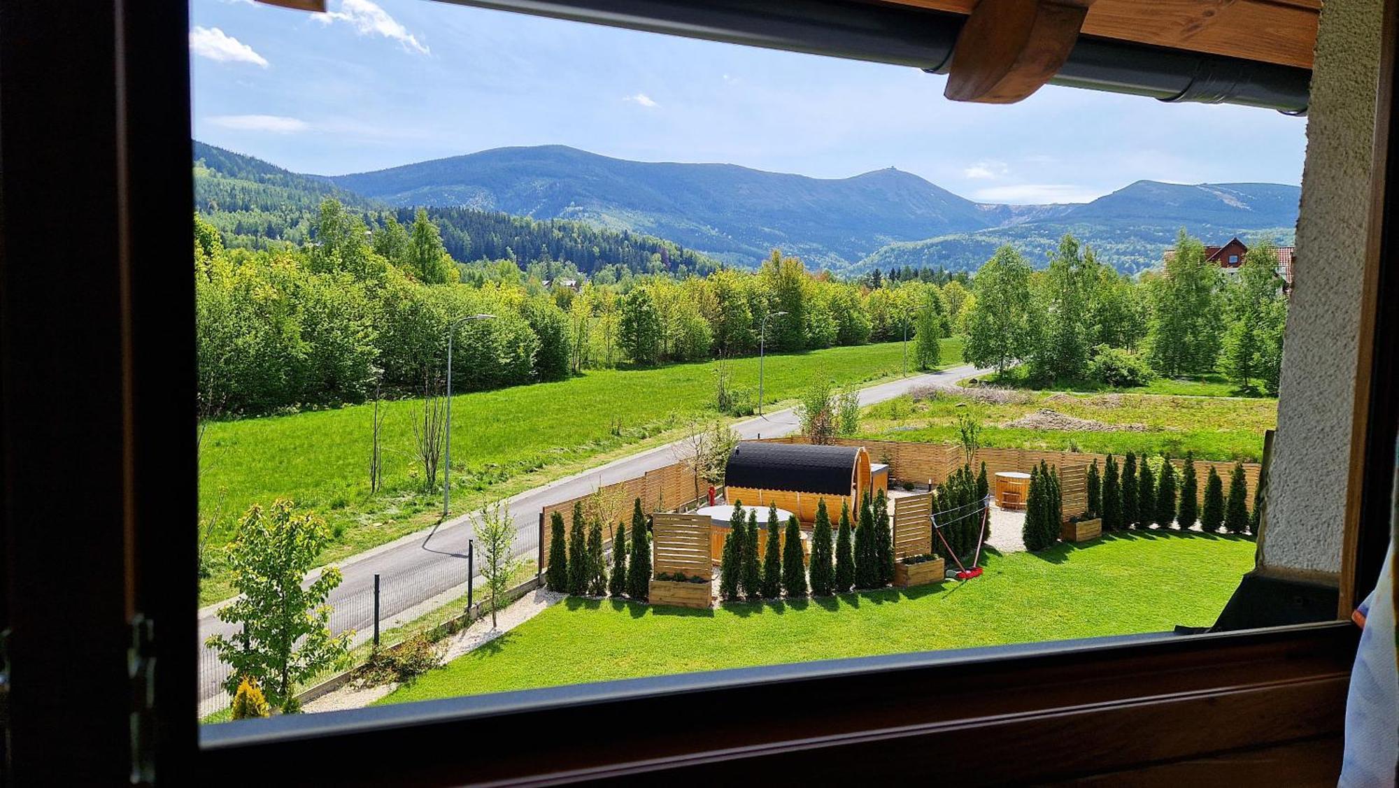 Widokowo - Domki Z Widokiem Na Sniezke Z Jacuzzi I Sauna Карпач Екстериор снимка